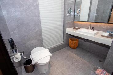 هتل Lc International