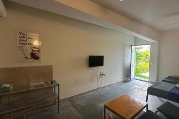 فندق Moonshot Coliving