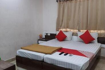 فندق Nimalan Residency