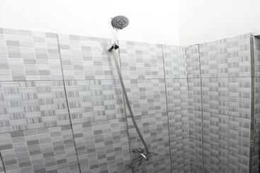 هتل Oyo 93267 Barokah Rooms Syariah