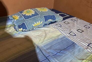 酒店 Oyo 93269 Eyang Kostel