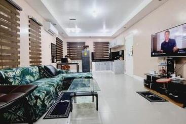 Pensjonat Jamaica & John Staycation