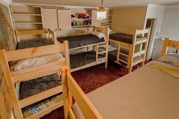 پانسیون Rodex Hostel Tucuman