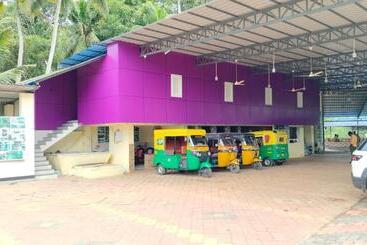 ベッドアンドブレックファースト Pulari Backwater & Rooms