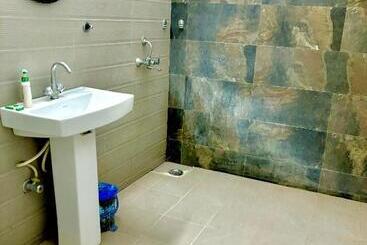 Romentik Private Farmhouse Aravali Gurugram