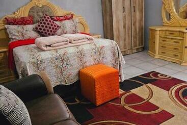 פנסיון Goodlife Guest House In Klerksdorp