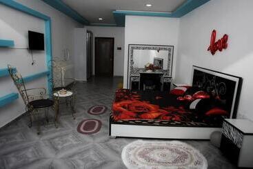 هاستل Motel Greenland