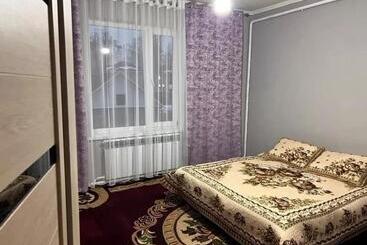 ユースホステル Warm House