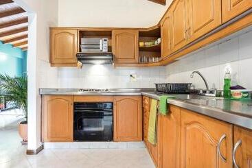 צימר Private Room At Medellín S Coolest Location