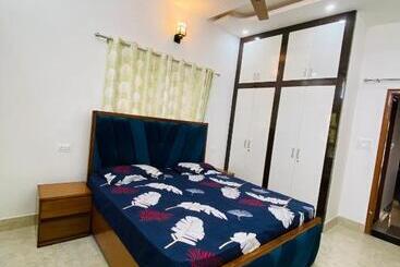 ペンション Mount View