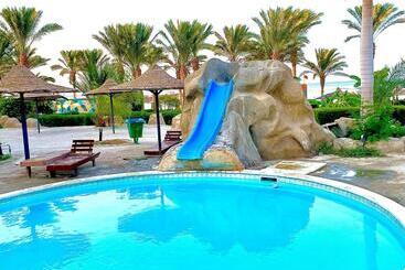 アパートホテル Top Floor Premier View Chalet In Red Sea Hurghada