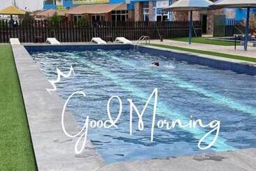 هتل آپارتمان فندق ومنتجع لارين بلازا