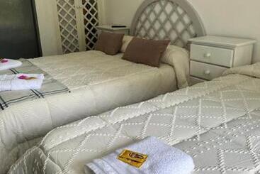 هتل Donatella Mare Art