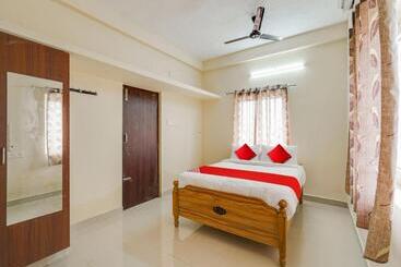 فندق Oyo Flagship Srinivasa Residency