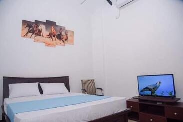 Lotus Cool Hotel And Restaurant