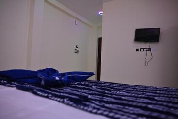 Manas Kanya Resort #mandarmoni Sea View By Easygorooms