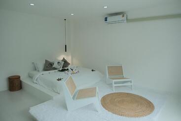 アパートホテル Moone