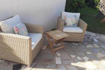 פנסיון Els Poblets Denia Offers Casa Crosby Private Studio Within Walking Distance To The Beach