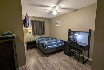 호스텔 Crewcomfort Suites #2