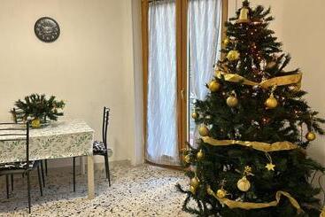 تختخواب و صبحانه Casa Di Cri
