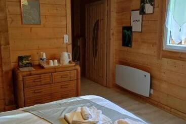 ベッドアンドブレックファースト Le Chalet Des 4 Saisons