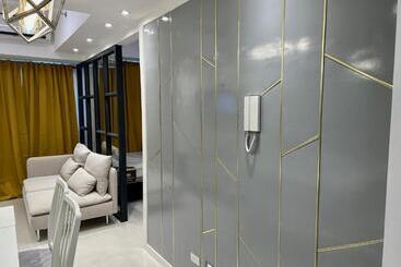 هتل آپارتمان El Condo @ Shore 3 Residences