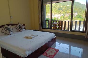 Пансион Khamphan Guesthouse