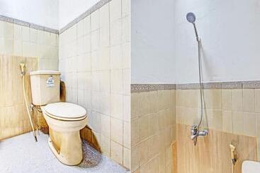 Spot On 93182 Hotel Jaya Kusuma