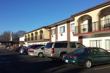 Отель America S Best Inn Urbana Champaign