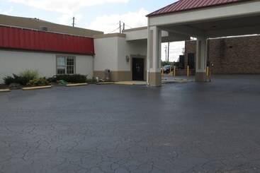 فندق Countryside Inn