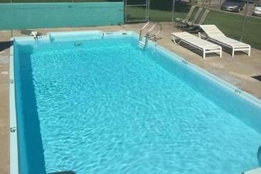 فندق Inn At Whitefish