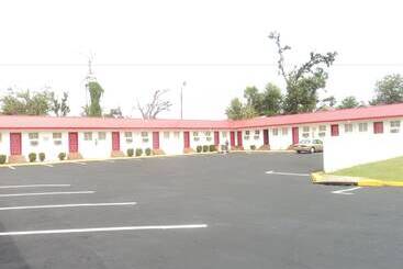 호텔 Ole English Inn