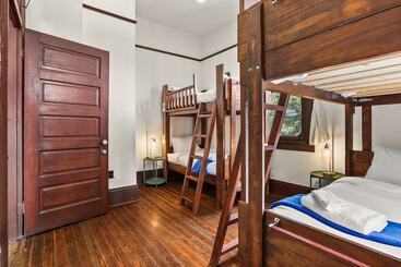 فندق Site 61 Hostel