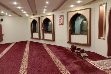 منتجع شاطئ الدولفين للإيواء السياحي