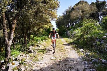 旅馆 Rifugio Acquaviva