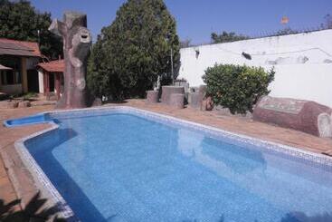 هتل Pousada Caldas Novas