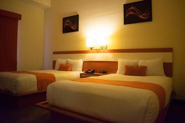 Los Herederos Hotel Piedras Negras