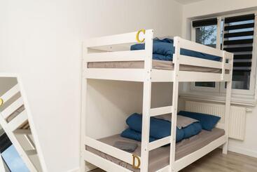 هاستل Downtown Apartments