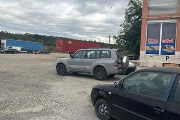 Общежитие Hanu Flori