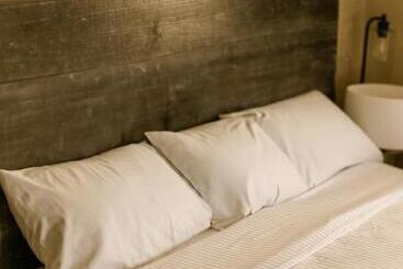 هتل Gardenia Collective