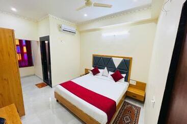 Hotel Jai Hari Vilas