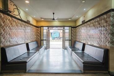 בית מלון כפרי Prince Guest House