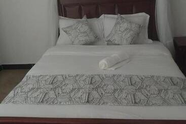 Hotell White House Resort