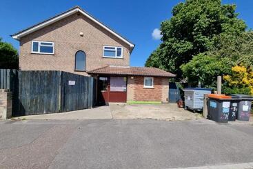 פנסיון Guest House