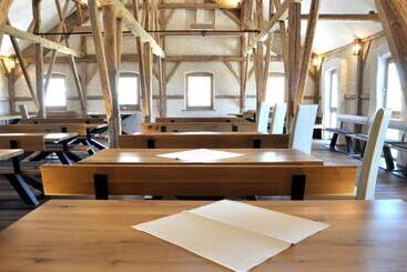 호스텔 Landgasthaus Zur Linde