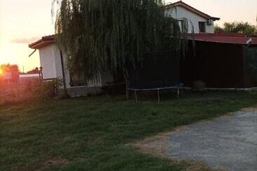 Bed and Breakfast Pensiunea Pescareasca