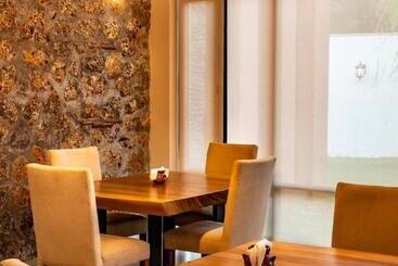 فندق Es Antigua Don Carlos