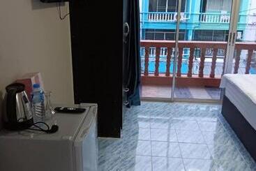 ペンション The Treehouse