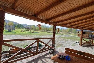 Pensiunea Crăișorul Muntelui