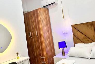 هتل One Bedroom Shortlet Apartment Lekki, Lagos